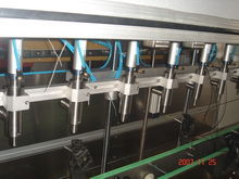 食用油灌裝機產品圖片 灌裝機 濟南迅捷機械設備有限公司